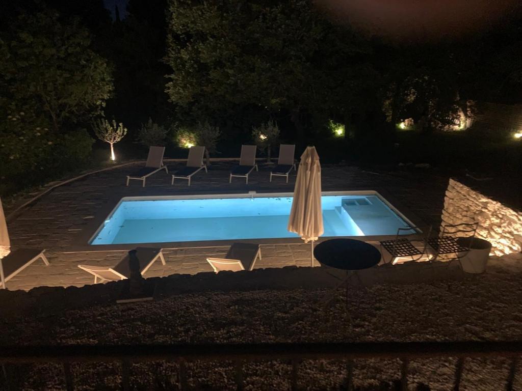 La Maison D'Hamih "Gite Et Chambres D'Hotes Uzès Extérieur photo